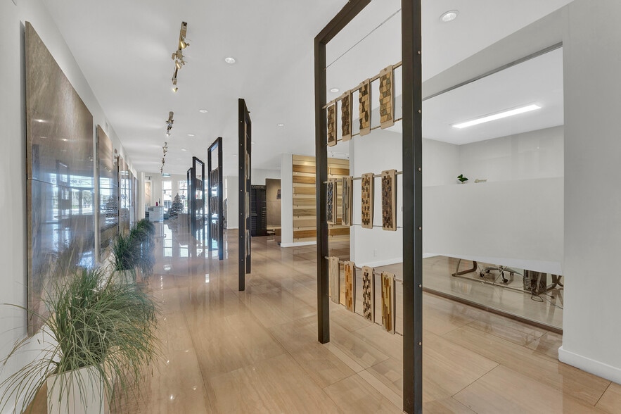More Photos Of 821 N 21st Ave, Hollywood Storefront Retail Office For Lease