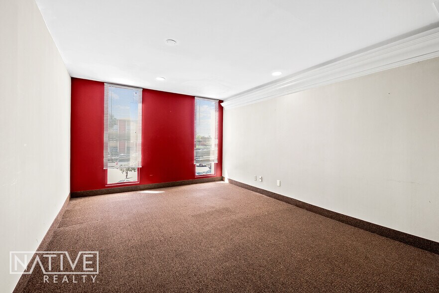 More Photos Of 2817 E Oakland Park Blvd, Fort Lauderdale Office For Sale