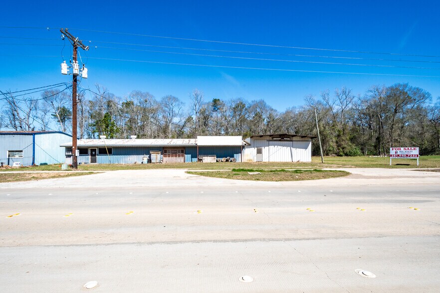 More Photos Of 19599 Highway 105, Cleveland Industrial For Sale