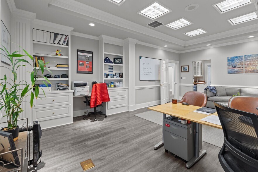 More Photos Of 147 Cedar Pointe Dr, Mooresville Research And Development For Sale