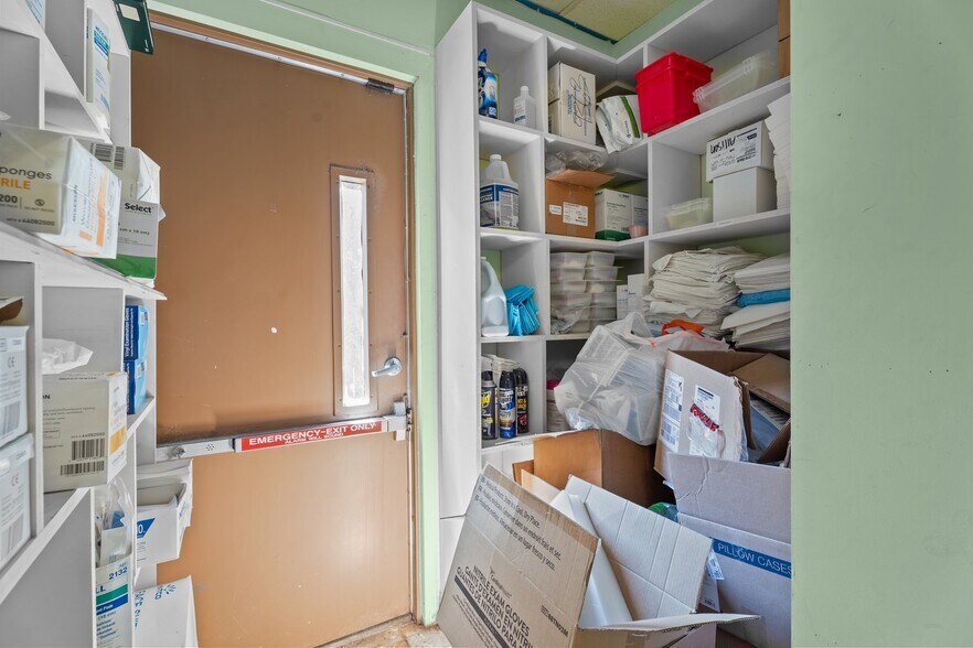 More Photos Of 2902 Central Heights Rd, Goldsboro Medical For Sale