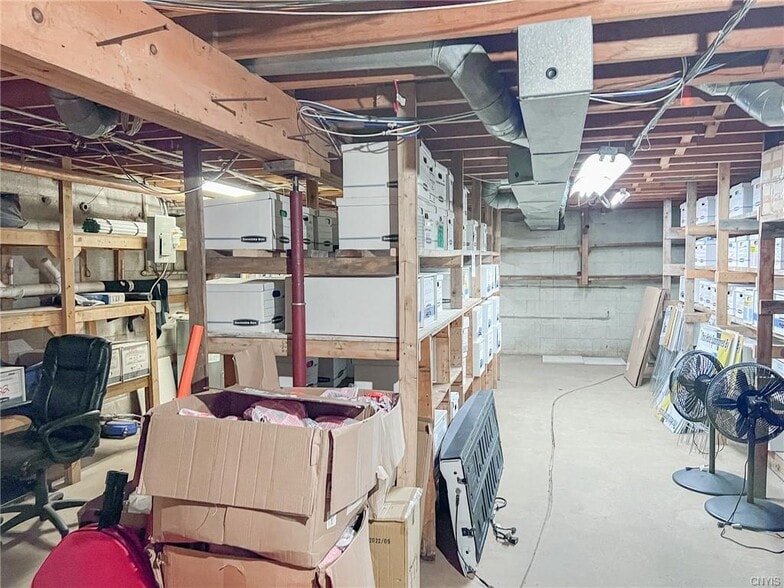More Photos Of 425 Old Macedon Center Rd, Fairport Warehouse For Sale