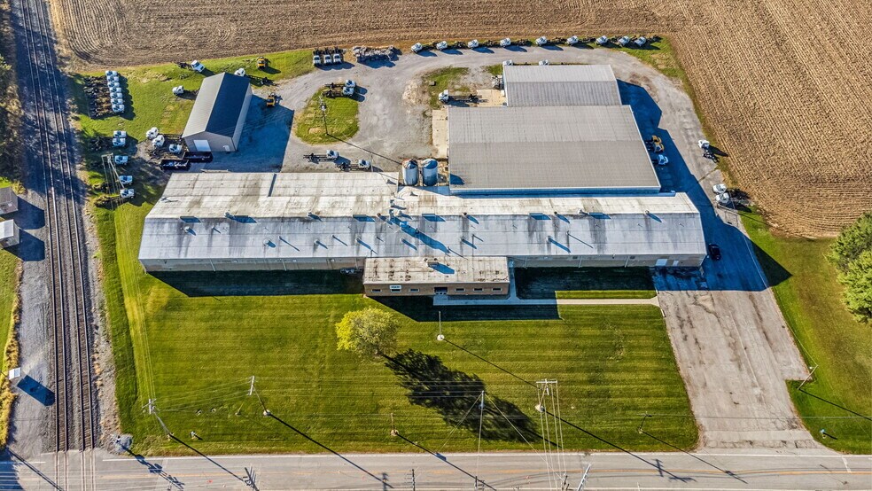 More Photos Of 211 W Geneva St, Dunkirk Manufacturing For Lease