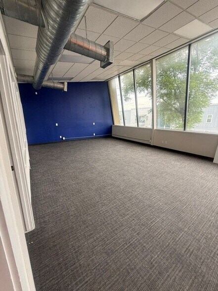 More Photos Of 1111 24th St W, Austin Office For Lease