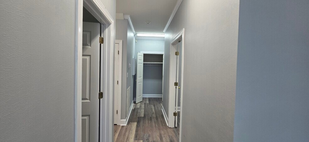 More Photos Of 2525 Raeford Rd, Fayetteville Medical For Lease