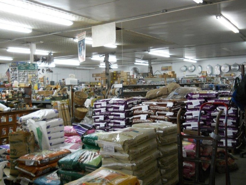 More Photos Of 4392 Lee St, Ayden Freestanding For Sale