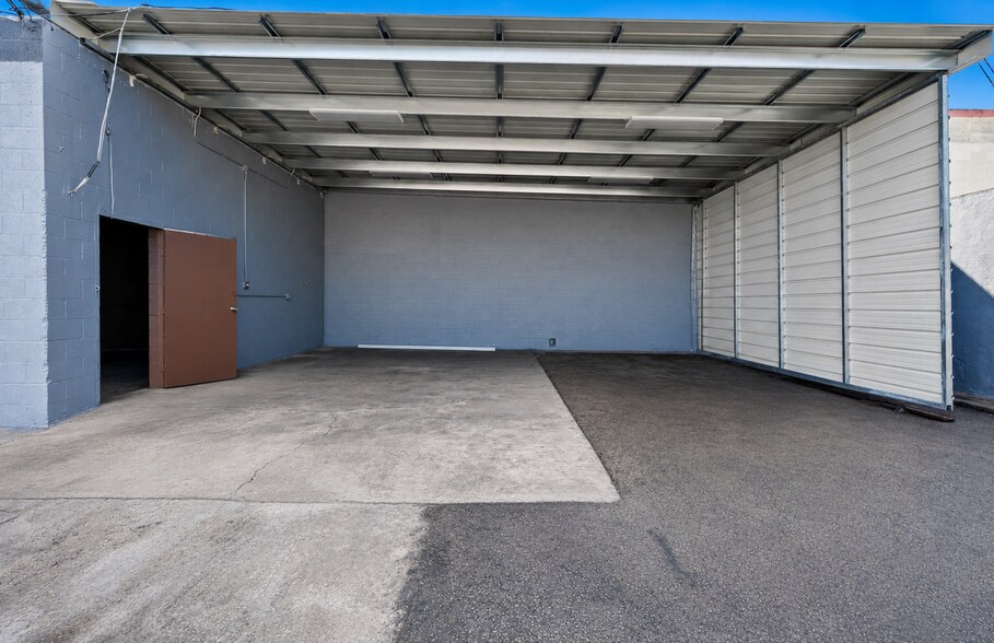 More Photos Of 9533 Atlantic Blvd, South Gate Auto Repair For Sale