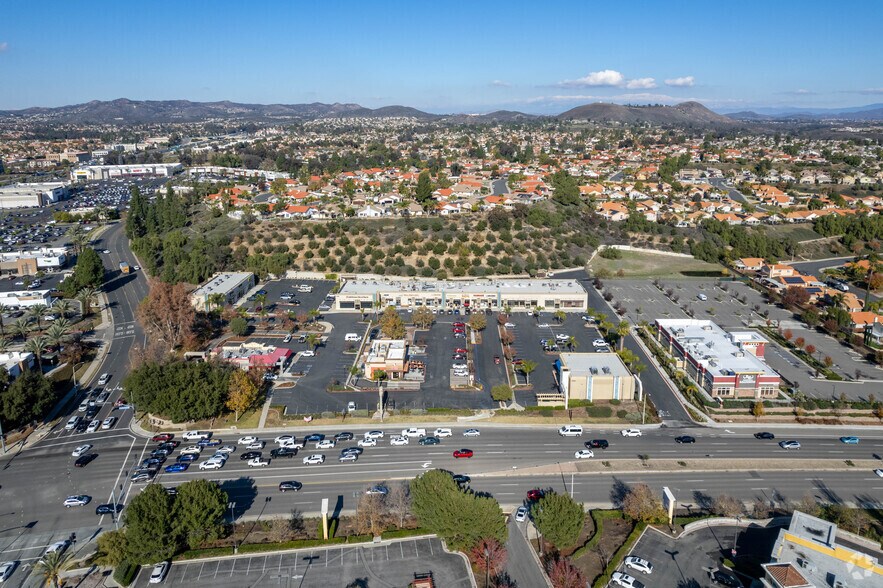 More Photos Of 40355-40385 Murrieta Hot Springs Rd, Murrieta Unknown For Lease