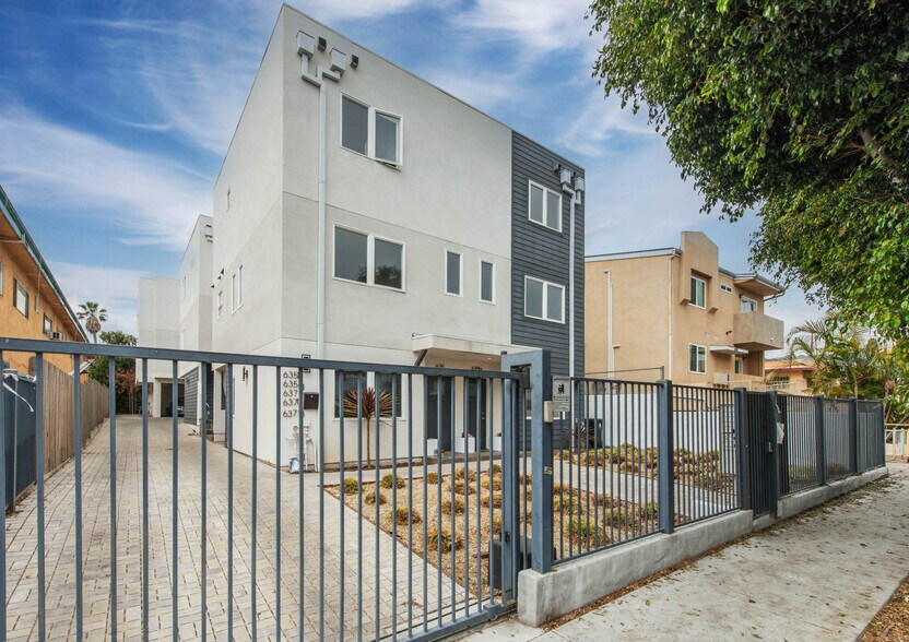 More Photos Of 635 N Harvard Blvd, Los Angeles Apartments For Sale
