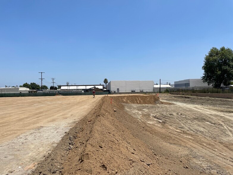 More Photos Of 2222 Rosemead Blvd, South El Monte Warehouse For Lease