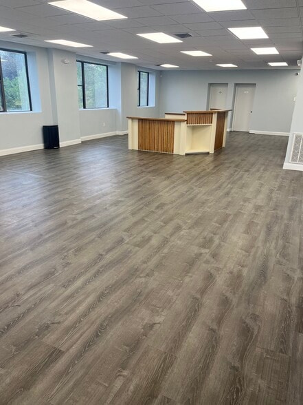 More Photos Of 138 Leland St, Framingham Office For Lease