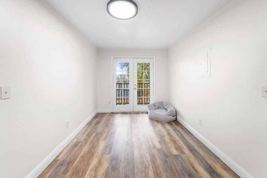More Photos Of 1133 Buena Vista Ave, Reno Apartments For Sale