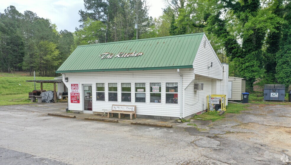More Photos Of 11 Pine Harbor Rd, Pell City Restaurant For Sale
