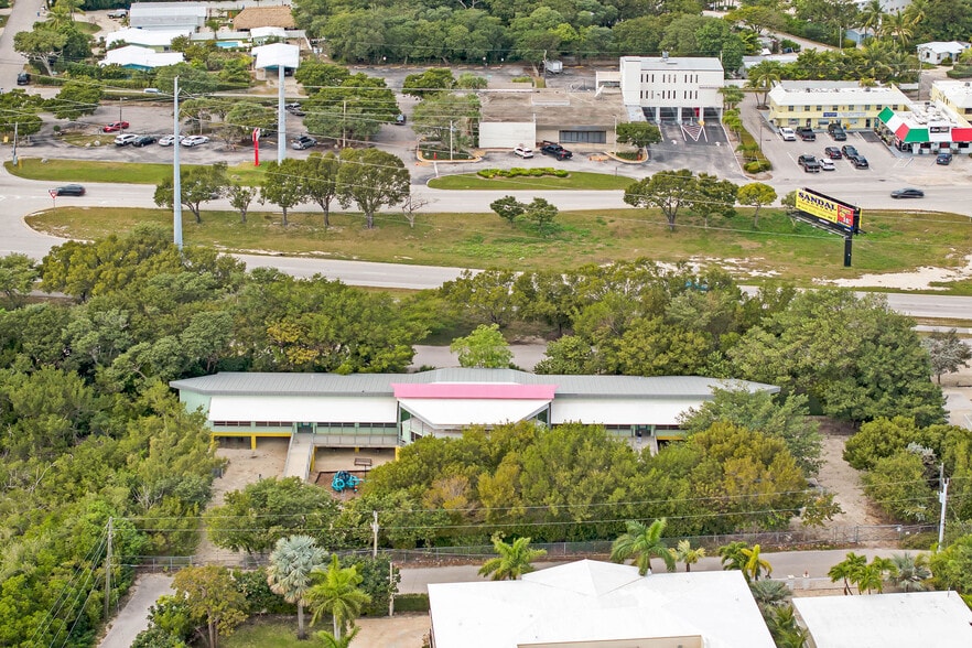 More Photos Of 92295 Old Hwy, Tavernier Schools For Sale