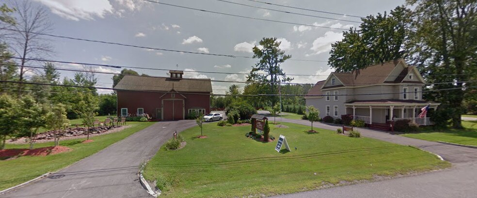 More Photos Of 6452-6456 Collamer Rd, East Syracuse Storefront Retail Residential For Lease
