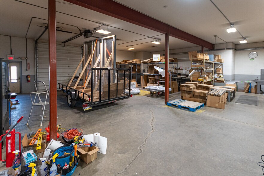 More Photos Of 1 Victor Way, Sharon Warehouse For Sale