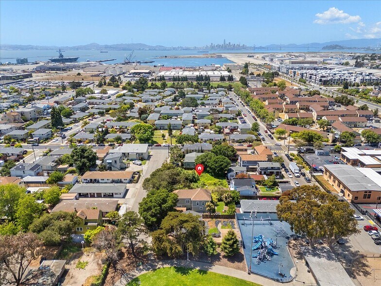 More Photos Of 310 Spruce St, Alameda Land For Sale