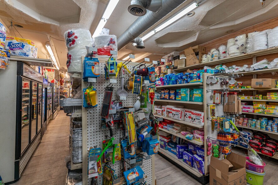 More Photos Of 1015 W Hamilton St, Allentown Multifamily For Sale