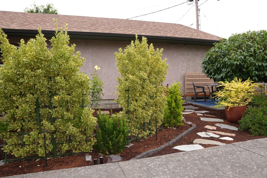 More Photos Of 1345 W 16th Ave, Eugene Religious Facility For Sale