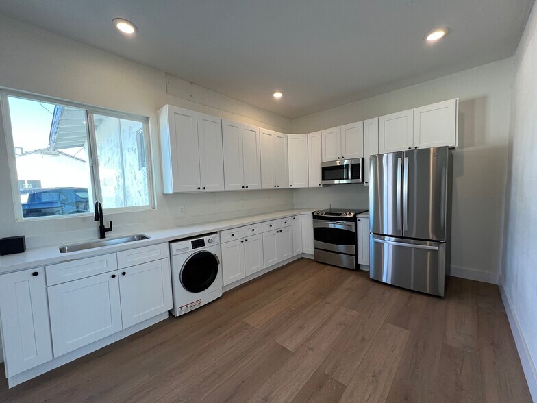 More Photos Of 315 E Carol Ave, Phoenix Apartments For Sale