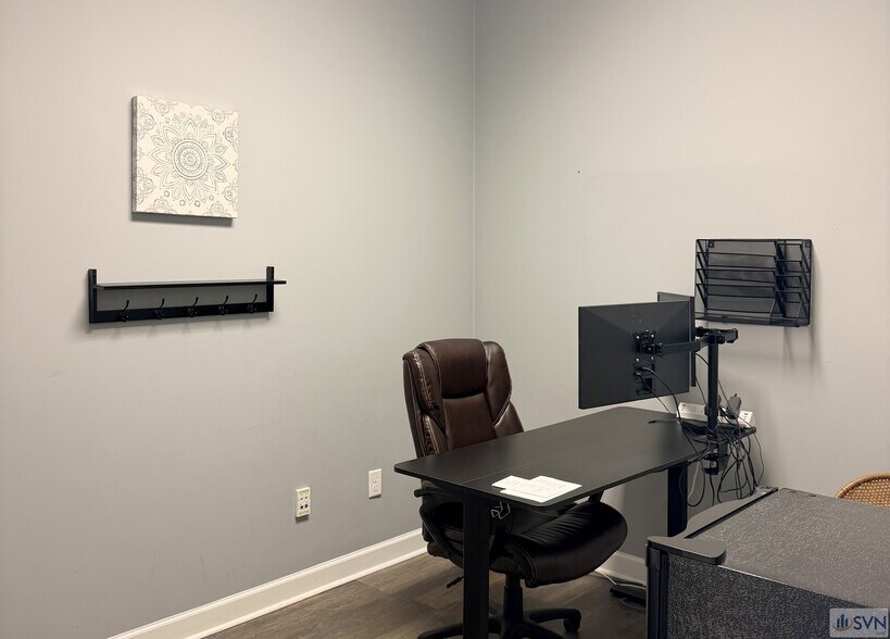 More Photos Of 119 Canal St, Pooler Office For Lease