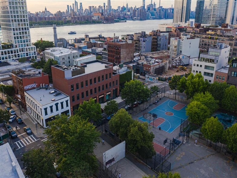 More Photos Of 360 Wythe Ave, Brooklyn Apartments For Lease