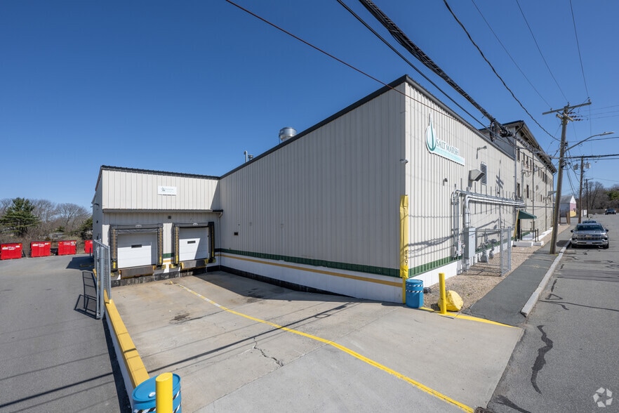 More Photos Of 135 Potter St, New Bedford Food Processing For Lease