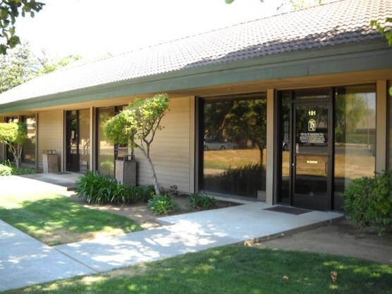 More Photos Of 2755 E Shaw Ave, Fresno Office For Lease