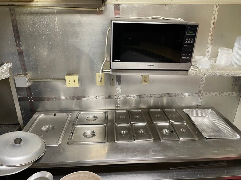 More Photos Of 6125 St Clair Ave, Cleveland Restaurant For Lease