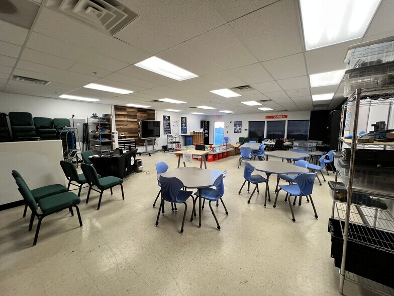 More Photos Of 4311 Sara Rd SE, Albuquerque Research And Development For Sale