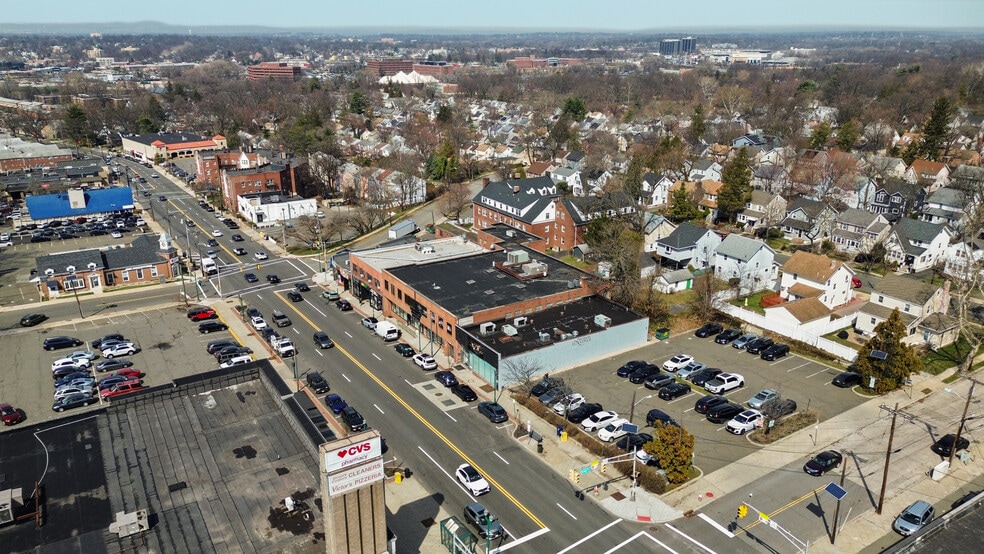 More Photos Of 545-553 Cedar Ln, Teaneck Office For Sale