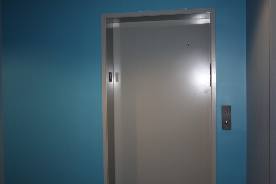 More Photos Of 51-55 Front St, Port Jervis Medical For Sale