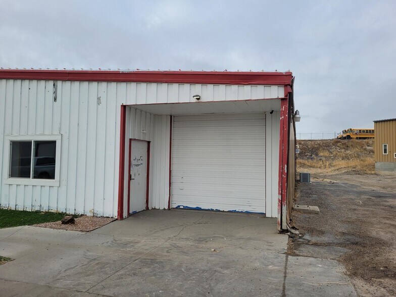 More Photos Of 730 N Glenn Rd, Casper Service For Lease