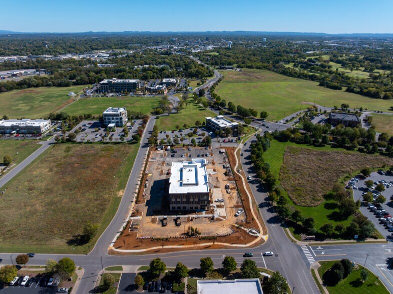 More Photos Of 1600 Gateway Blvd, Murfreesboro Office For Lease
