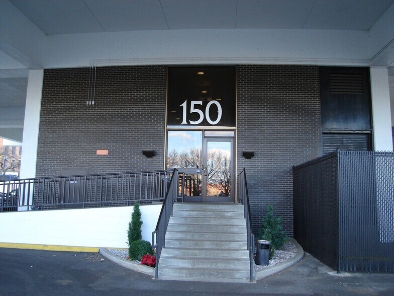 More Photos Of 150 State St, Rochester Office For Lease