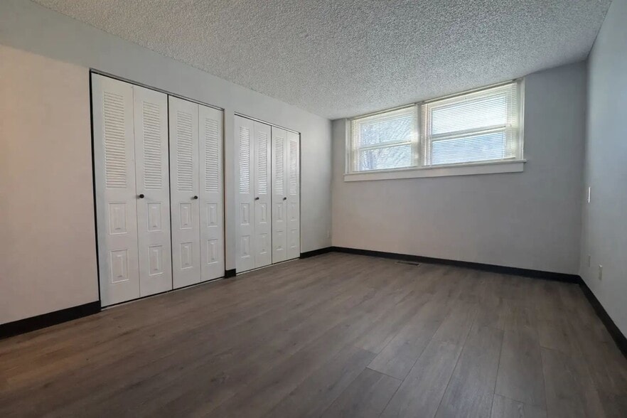 More Photos Of 1737 Culbertson Ave, New Albany Apartments For Sale