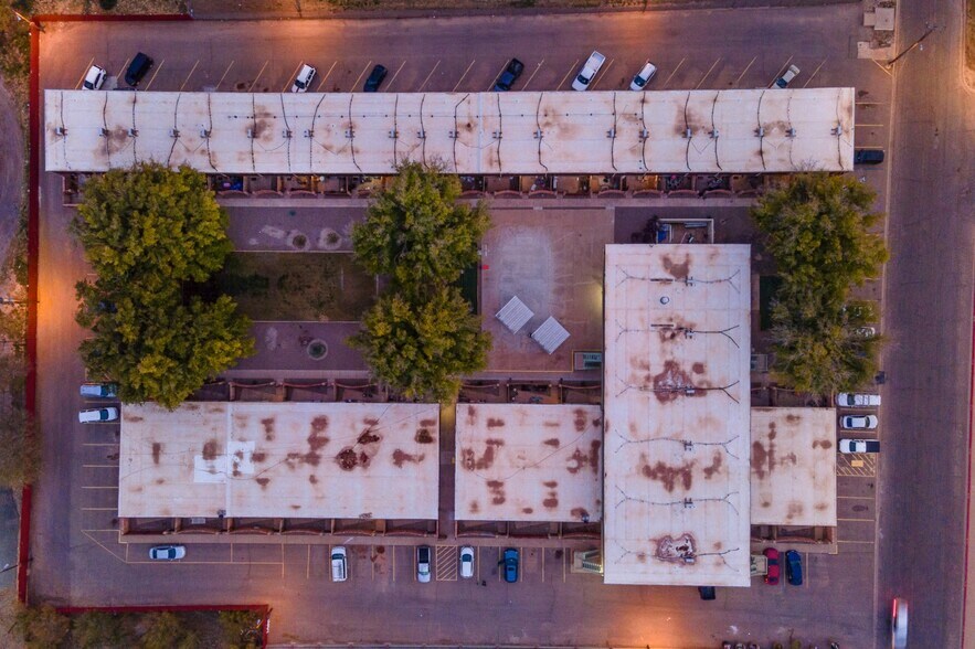 More Photos Of 1800 S Pennsylvania Ave, Roswell Apartments For Sale