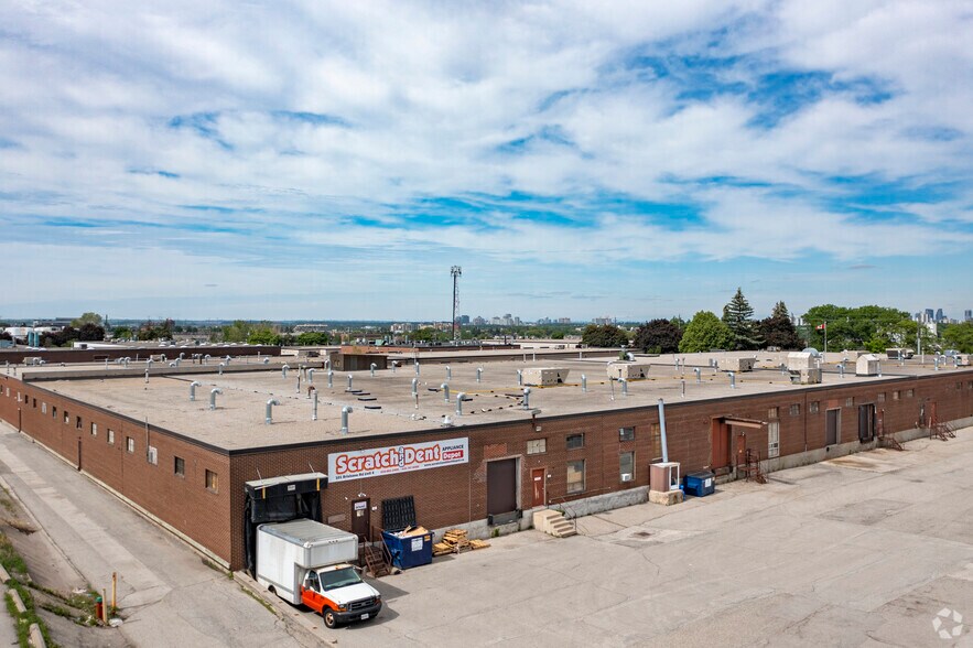 More Photos Of 101-103 Brisbane Rd, Toronto Warehouse For Lease