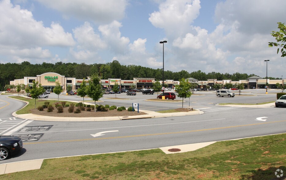 More Photos Of 1424 Hudson Bridge Rd, Stockbridge Freestanding For Lease