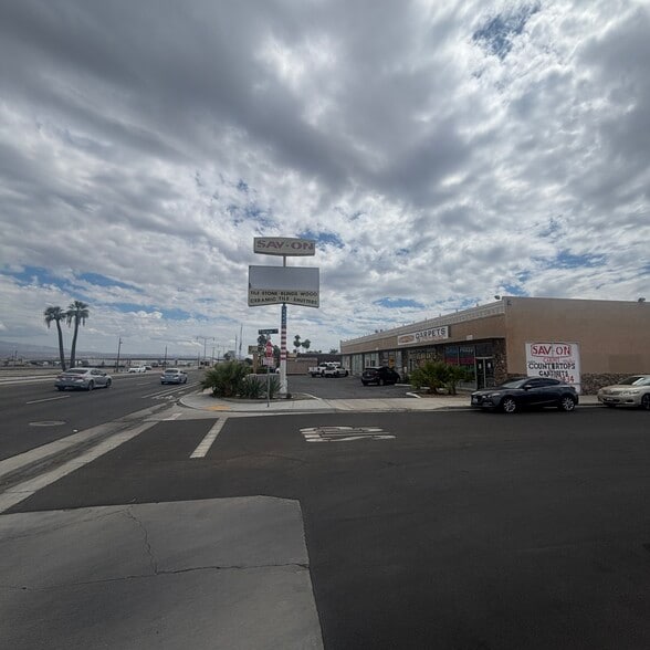 More Photos Of 83151 Indio Blvd, Indio General Retail For Sale