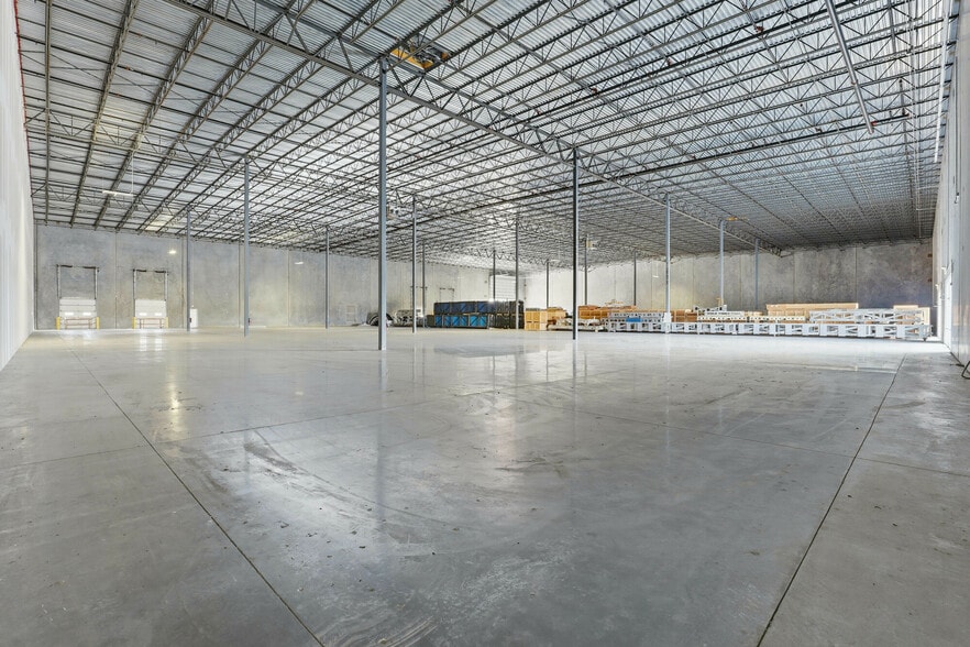 More Photos Of 2675 Rouse Rd, Kinston Manufacturing For Lease