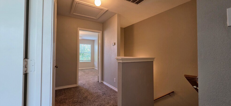More Photos Of 7810 Kingsbury Wood, San Antonio Multifamily For Sale