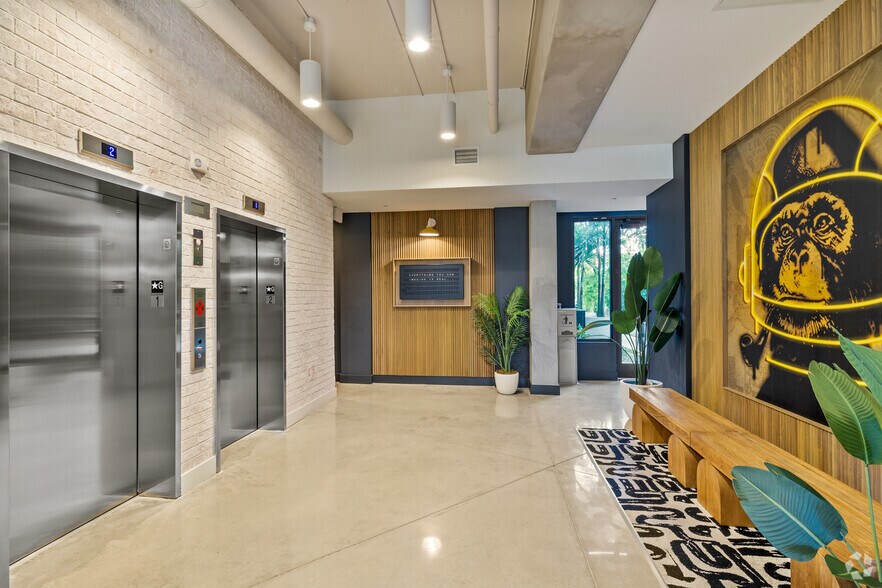 More Photos Of 2585 Spruce Ave, West Palm Beach Apartments For Lease