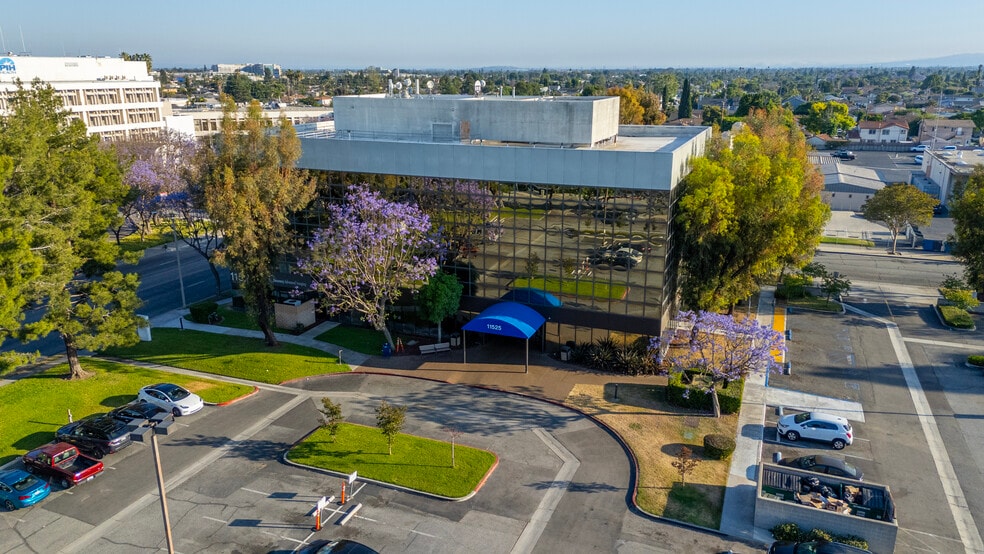 More Photos Of 11525 Brookshire Ave, Downey Medical For Lease