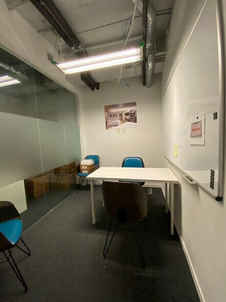 More Photos Of 14 NE 1st Ave, Miami Office For Sale