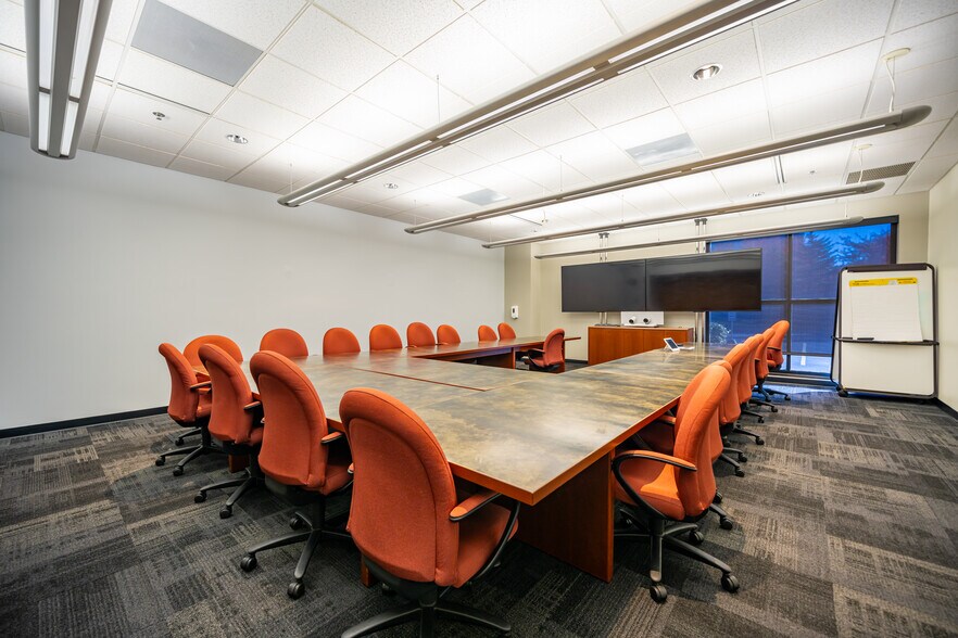 More Photos Of 3400 Morse Xing, Columbus Office For Lease