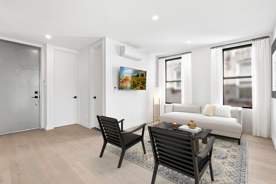 More Photos Of 3521 Crescent St, Astoria Apartments For Sale