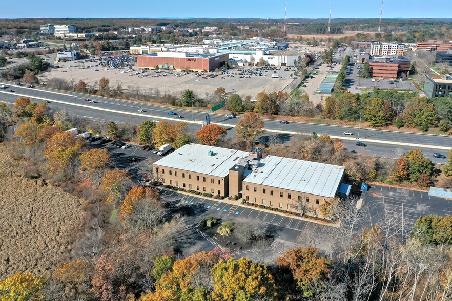 More Photos Of 1 Rounder Way, Burlington Office For Lease