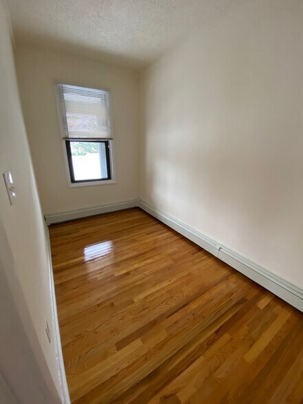 More Photos Of 145 Westervelt Ave, Staten Island Storefront Retail Residential For Sale