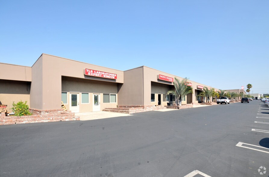 More Photos Of 27324 Camino Capistrano, Laguna Niguel Light Manufacturing For Lease